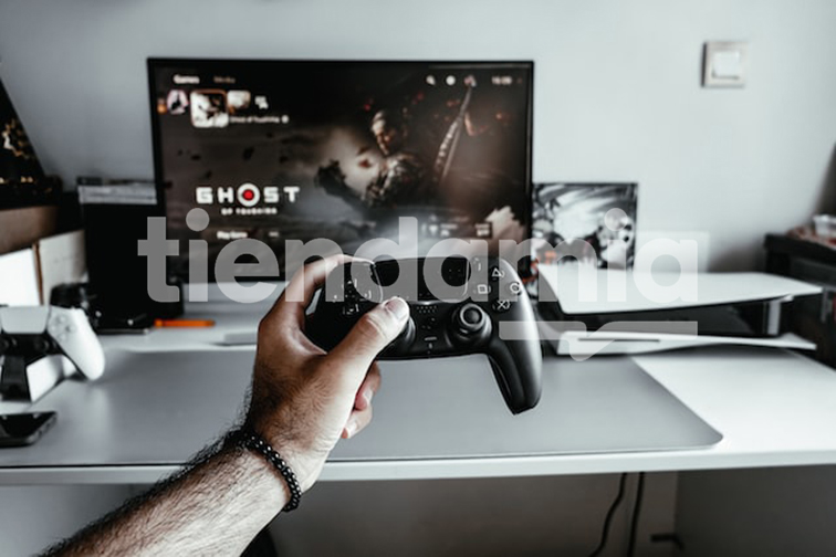Descubre los mejores joysticks para PlayStation 5 de 2023, sus características y precios, y cómo elegir los adecuados para ti.
